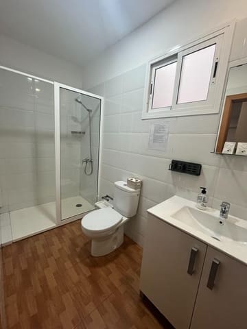 3 makuuhuone Asunto vuokrattavana paikassa Las Palmas de Gran Canaria - 120 € (Ref: 9860270)