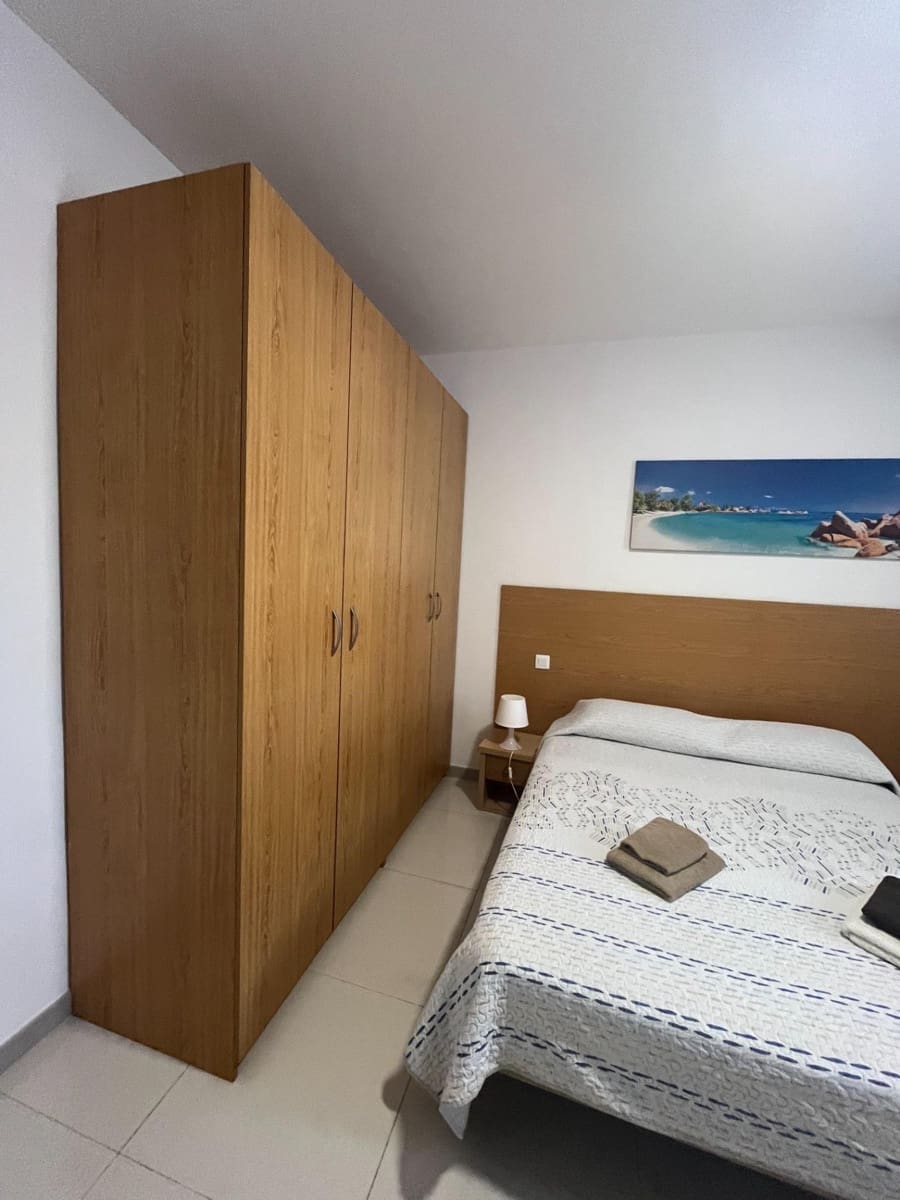 2 makuuhuone Asunto vuokrattavana paikassa Las Palmas de Gran Canaria - 1 400 € (Ref: 9860271)