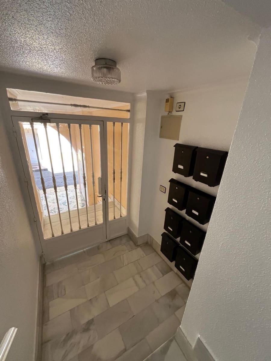 4 soverom Leilighet til salgs i Puerto de Mazarron - € 139 500 (Ref: 9862031)