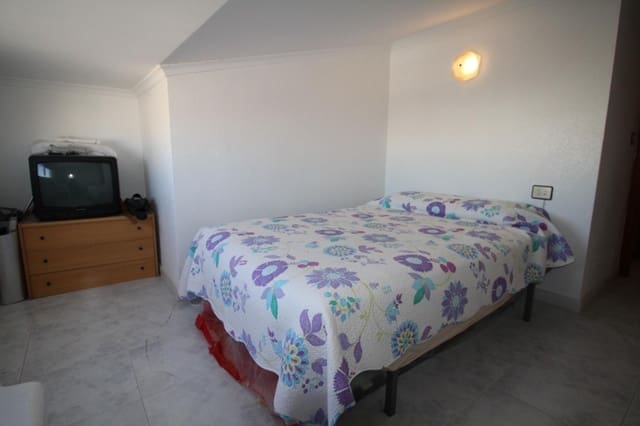 Piso de 4 habitaciones en Puerto de Mazarron, Mazarrón en venta - 139.500 € (Ref: 9862031)