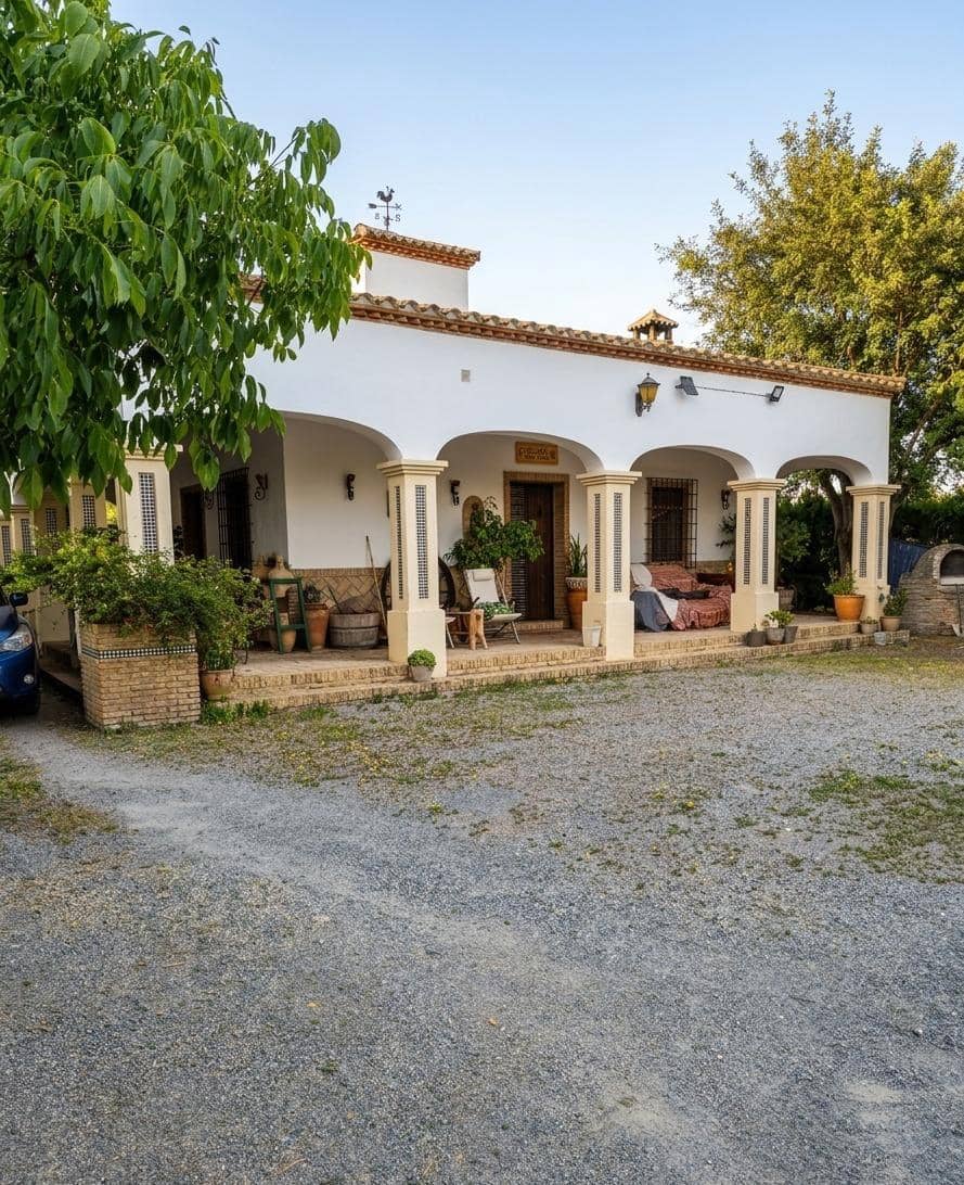 2 soveværelse Finca/Landehus til salg i El Coronil med swimmingpool - € 245.000 (Ref: 9862032)