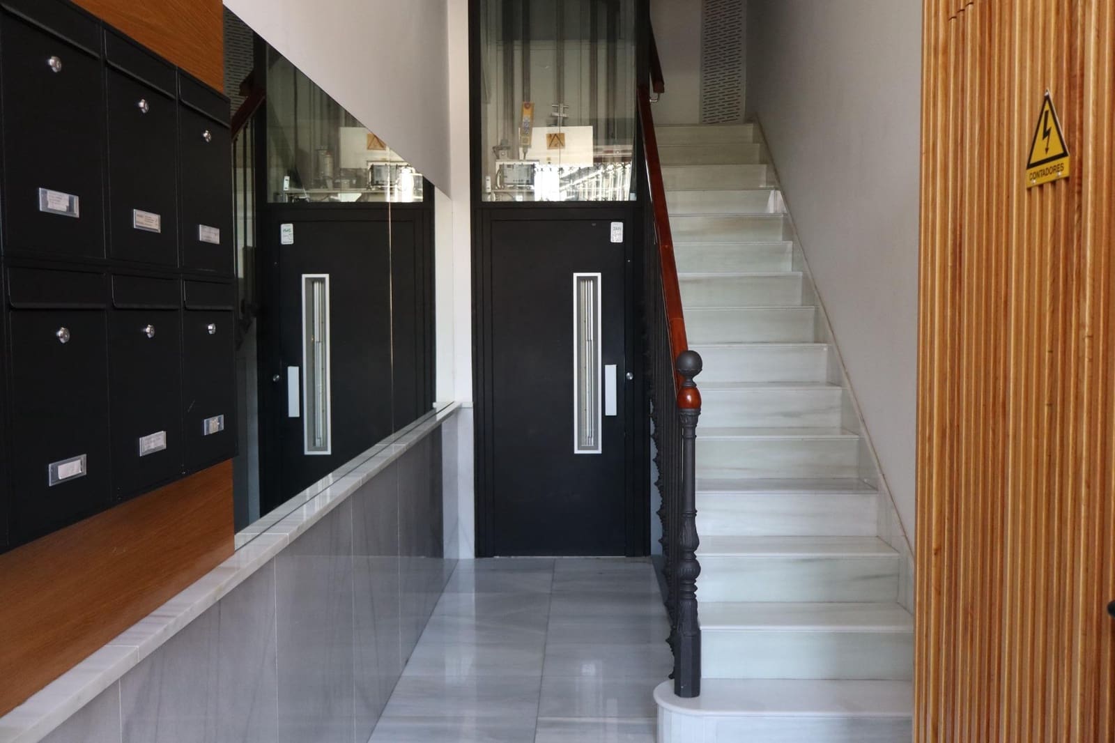 4 bedroom Flat for sale in Santander - € 350,000 (Ref: 9868800)