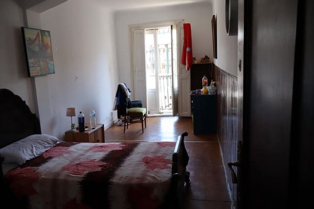 4 slaapkamer Flat te koop in Santander - € 350.000 (Ref: 9868800)