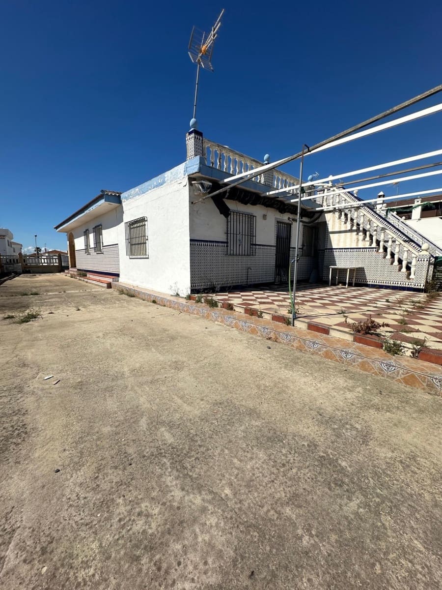Adosado de 3 habitaciones en Almonte en venta - 310.000 € (Ref: 9876605)