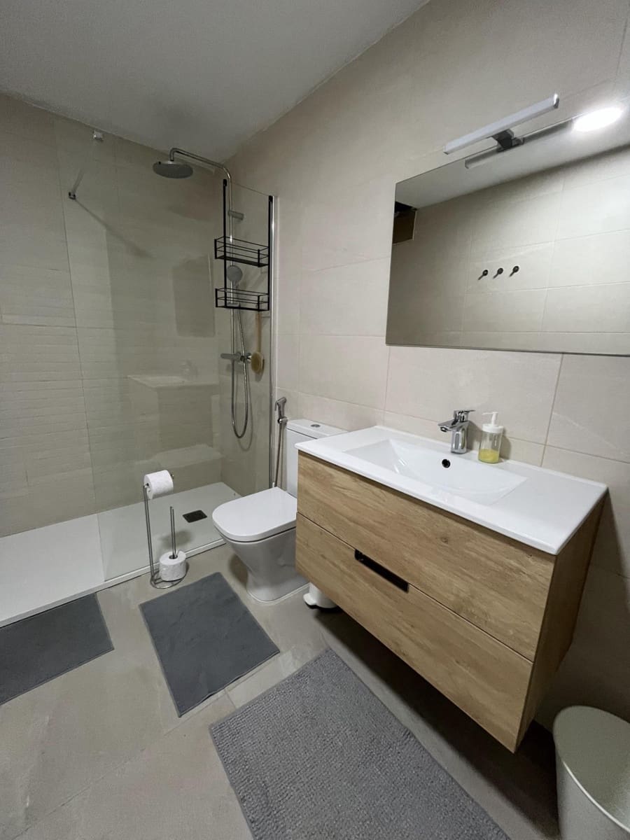 4 bedroom Flat for rent in Las Palmas de Gran Canaria with pool garage - € 2,200 (Ref: 9876606)