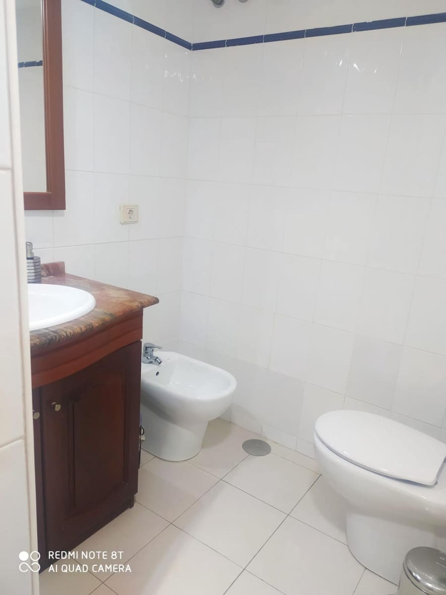 2 soverom Penthouse til leie i Las Palmas de Gran Canaria - € 1 650 (Ref: 9876610)