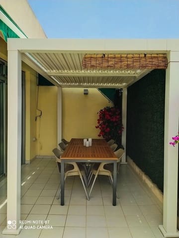 2 soverom Penthouse til leie i Alcaravaneras, Las Palmas de Gran Canaria - € 1 650 (Ref: 9876610)