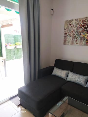 2 soverom Penthouse til leie i Alcaravaneras, Las Palmas de Gran Canaria - € 1 650 (Ref: 9876610)