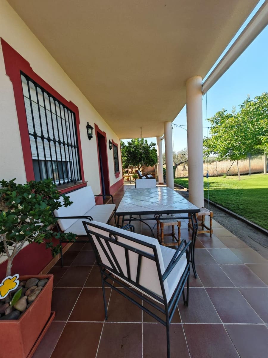 2 bedroom Finca/Country House for sale in Don Benito - € 160,000 (Ref: 9876612)