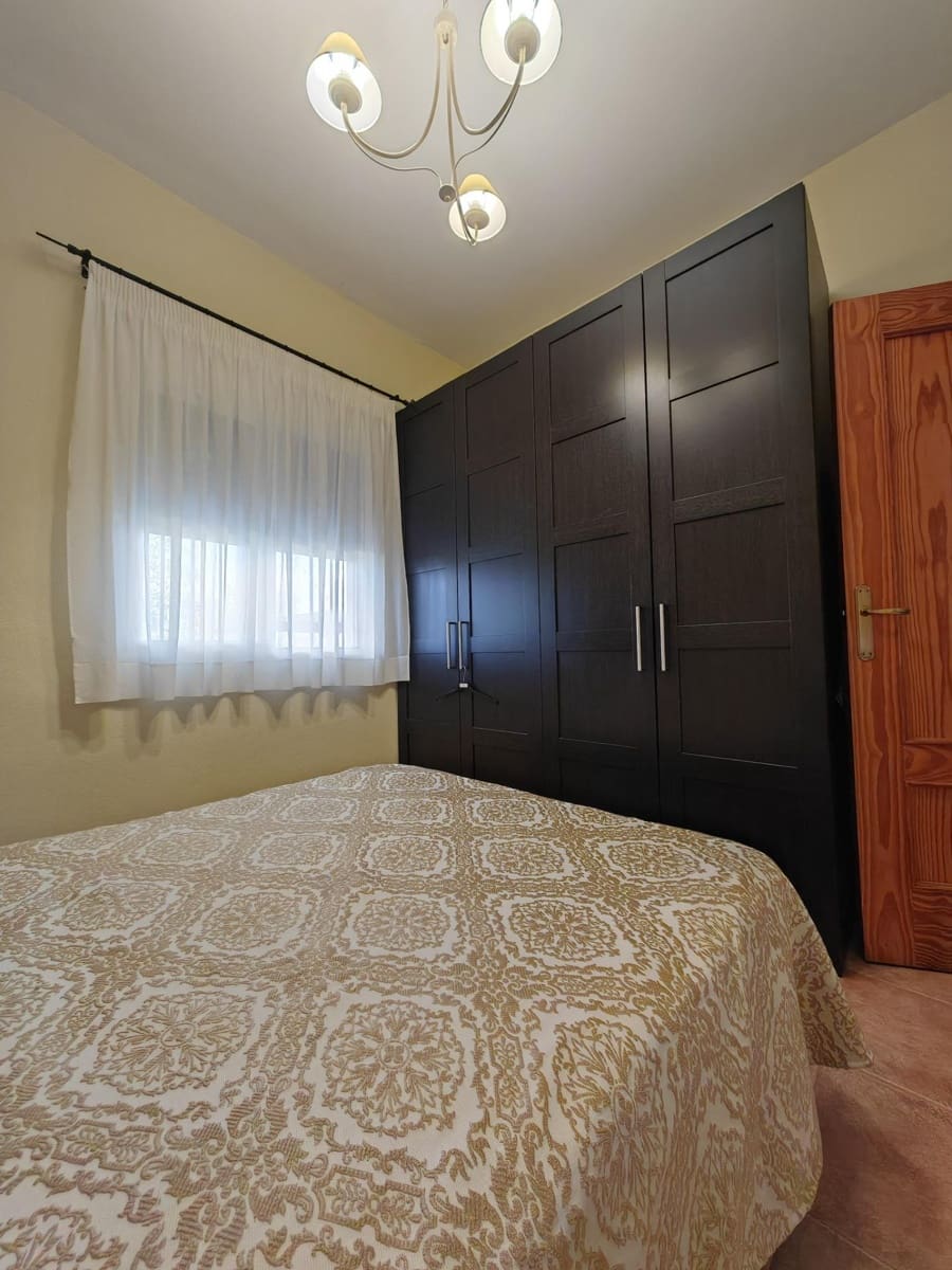 2 bedroom Finca/Country House for sale in Don Benito - € 160,000 (Ref: 9876612)