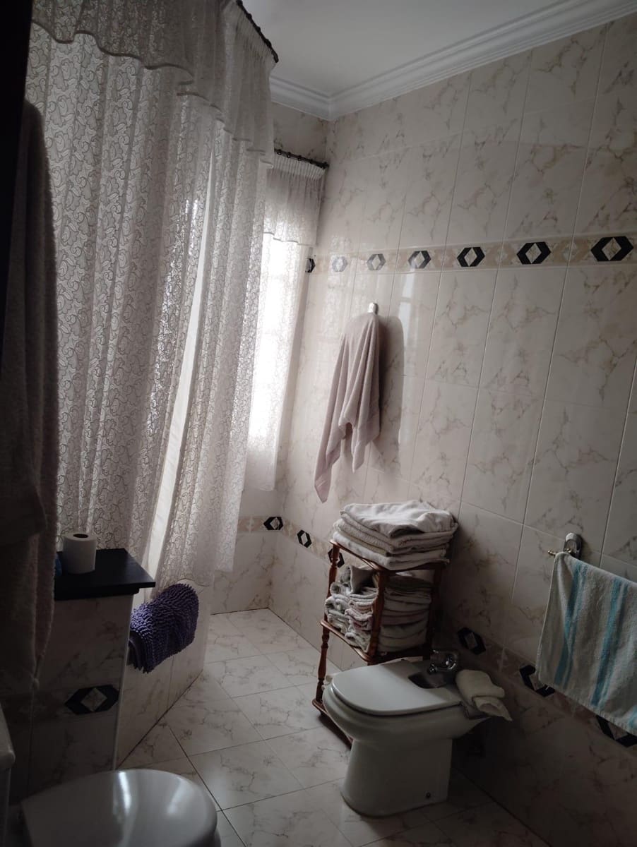7 makuuhuone Rivitalo myytävänä paikassa Castro del Rio - 185 000 € (Ref: 9882078)