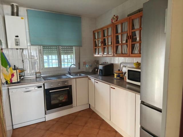 3 soverom Villa til salgs i Chiclana de la Frontera med svømmebasseng - € 325 000 (Ref: 9889001)