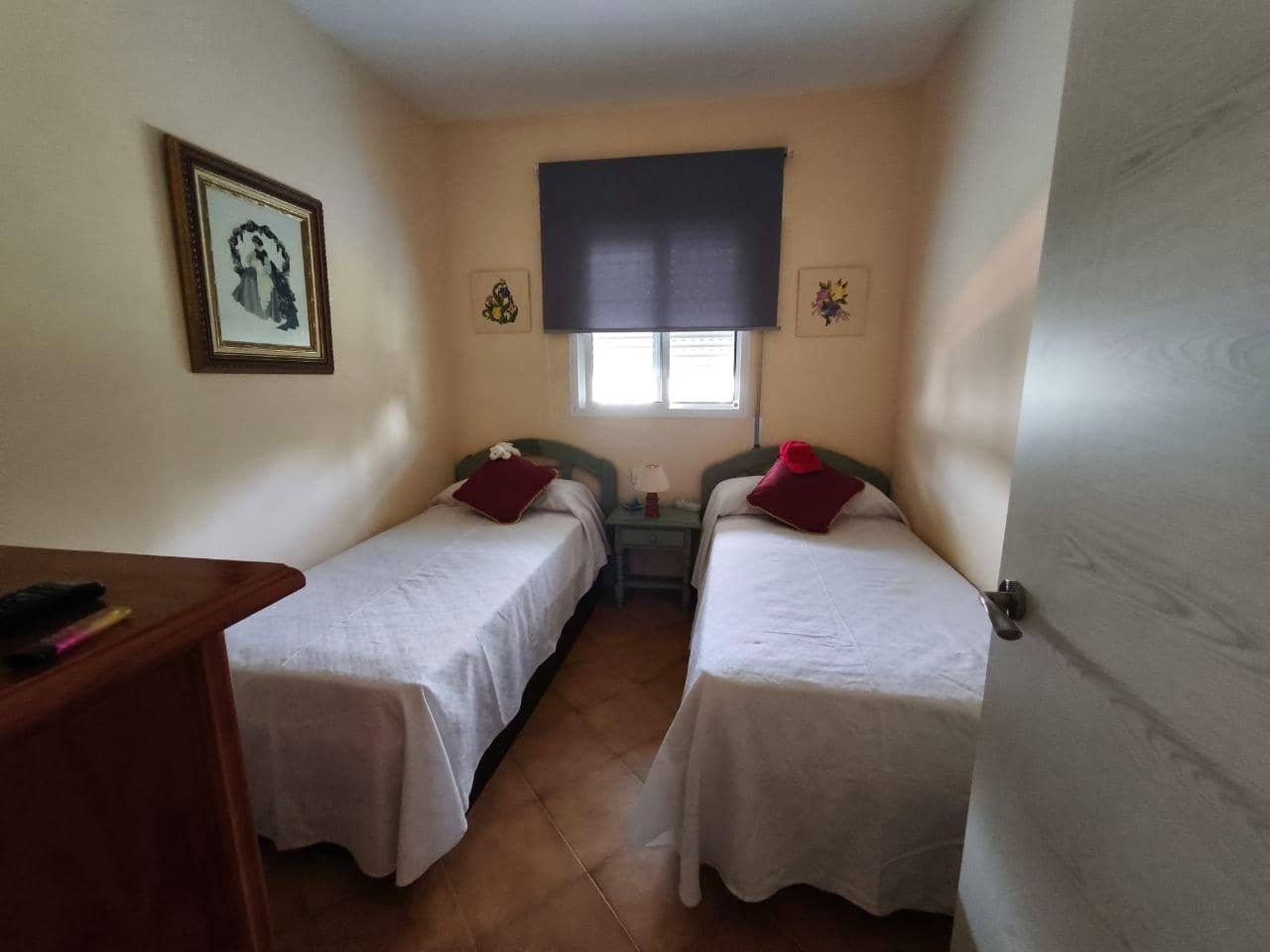 3 bedroom Villa for sale in Chiclana de la Frontera with pool - € 325,000 (Ref: 9889001)
