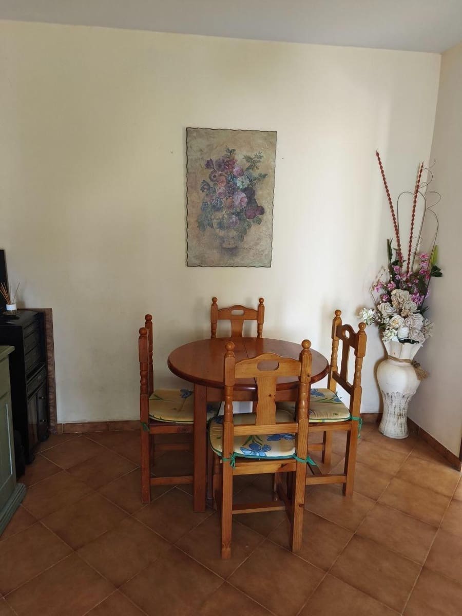 3 bedroom Villa for sale in Chiclana de la Frontera with pool - € 325,000 (Ref: 9889001)