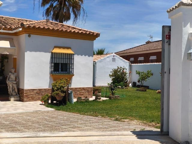 3 soverom Villa til salgs i Chiclana de la Frontera med svømmebasseng - € 325 000 (Ref: 9889001)