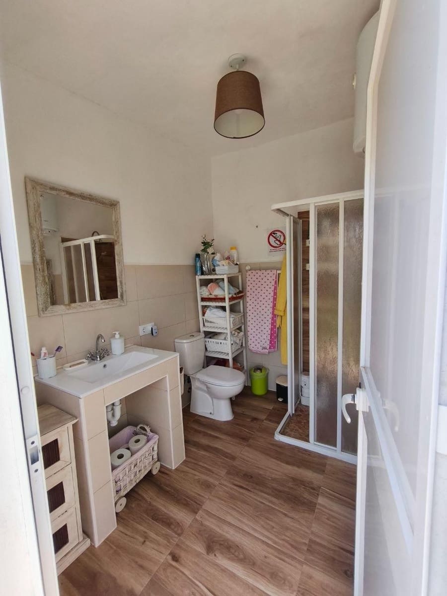 3 bedroom Villa for sale in Chiclana de la Frontera with pool - € 325,000 (Ref: 9889001)