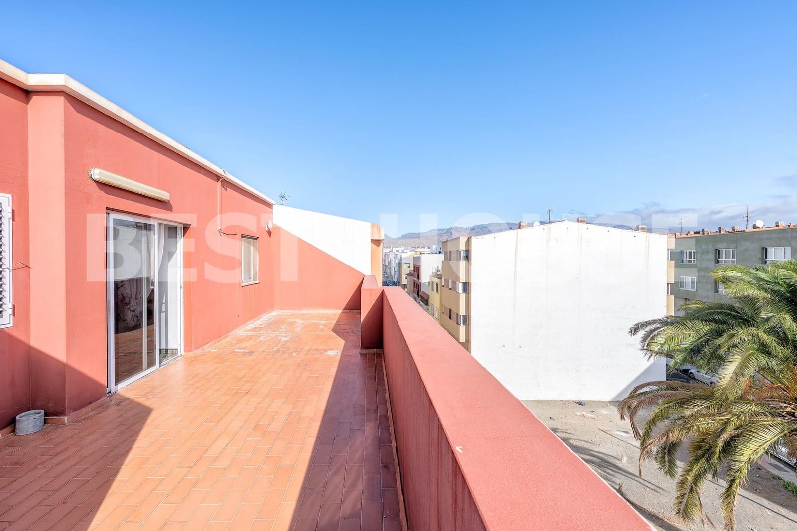 3 bedroom Penthouse for sale in Santa Lucia de Tirajana - € 235,000 (Ref: 9889003)