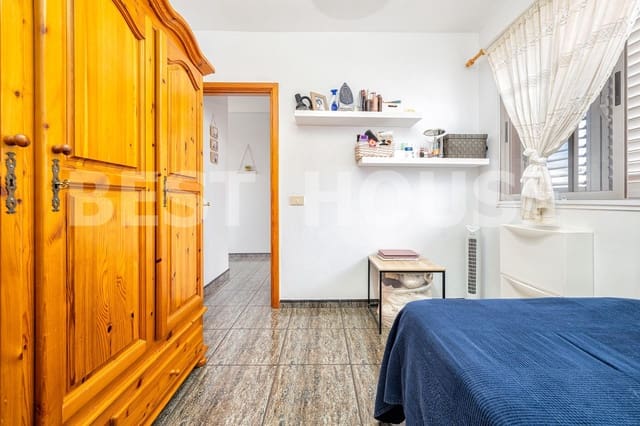 3 bedroom Penthouse for sale in Santa Lucía de Tirajana - € 235,000 (Ref: 9889003)