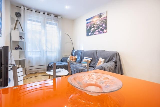 2 makuuhuone Asunto myytävänä paikassa Gijón - 199 000 € (Ref: 9890561)