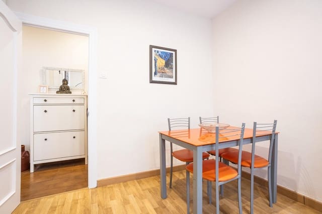 2 makuuhuone Asunto myytävänä paikassa Gijón - 199 000 € (Ref: 9890561)