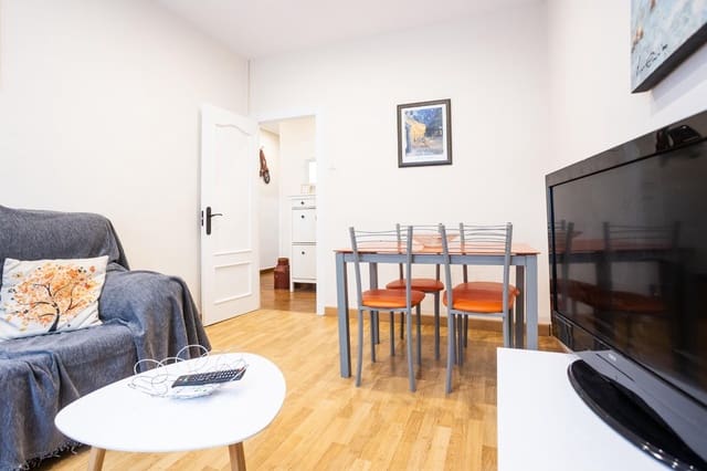 2 makuuhuone Asunto myytävänä paikassa Gijón - 199 000 € (Ref: 9890561)