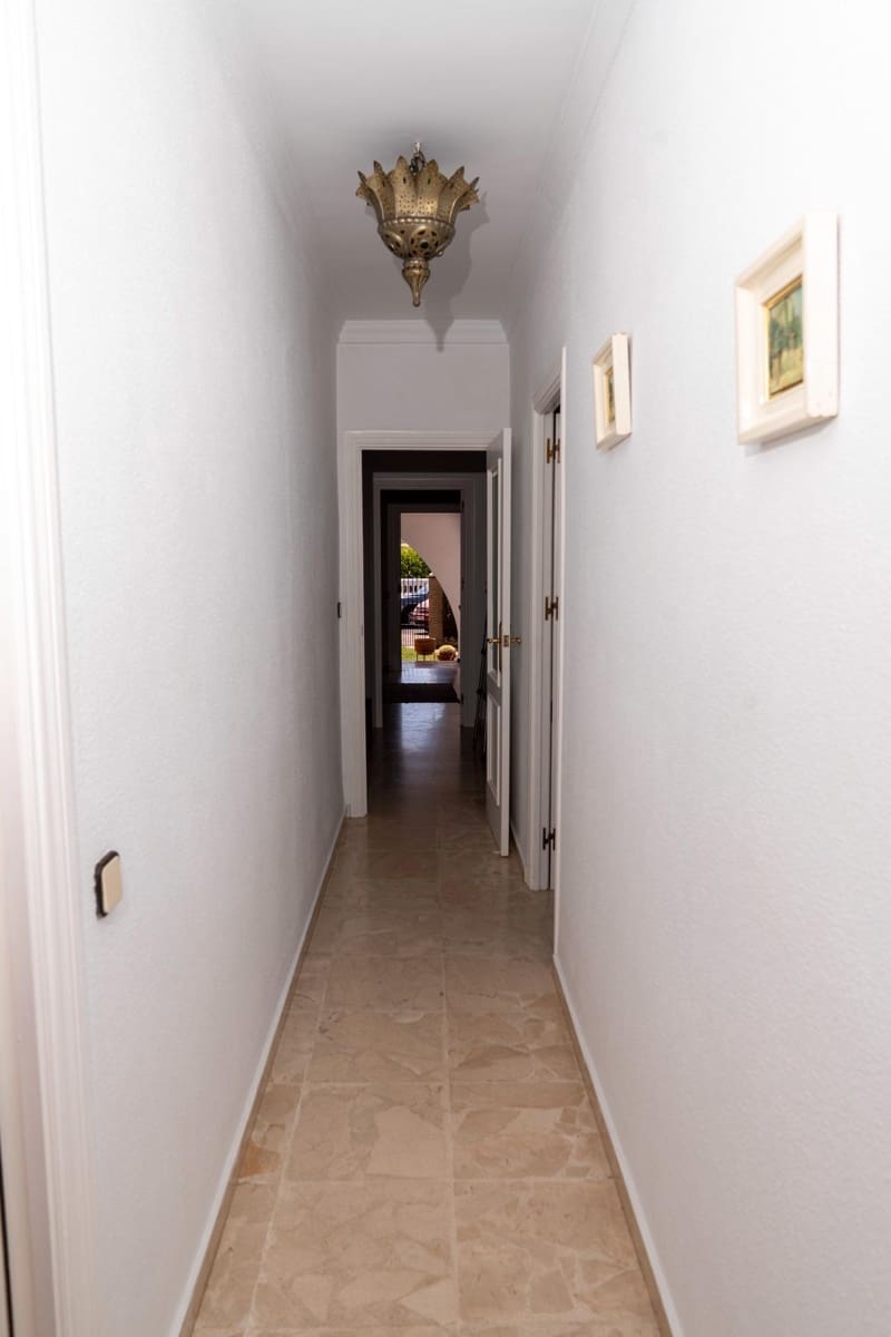 Adosado de 3 habitaciones en Almonte en venta - 380.000 € (Ref: 9890563)