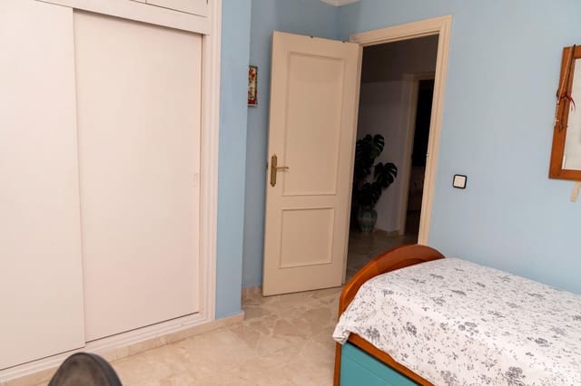 3 chambre Villa/Maison Mitoyenne à vendre à Almonte - 380 000 € (Ref: 9890563)