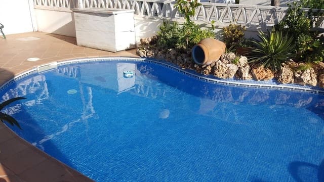 4 sypialnia Willa na sprzedaż w Calafell z basenem - 435 000 € (Ref: 9892543)