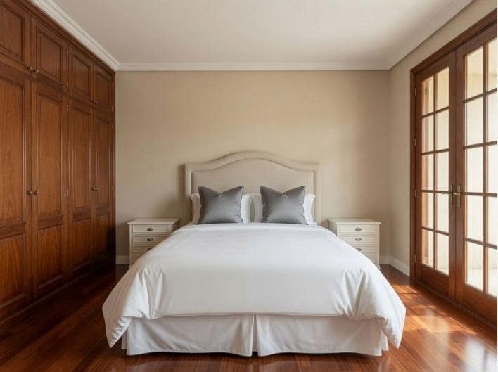 3 bedroom Apartment for sale in Bilbao - € 710,000 (Ref: 9896213)