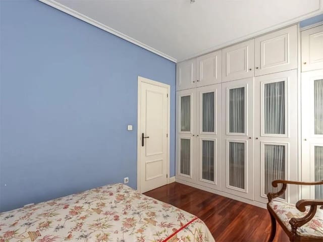 3 quarto Apartamento para venda em Bilbao - 721 000 € (Ref: 9896214)