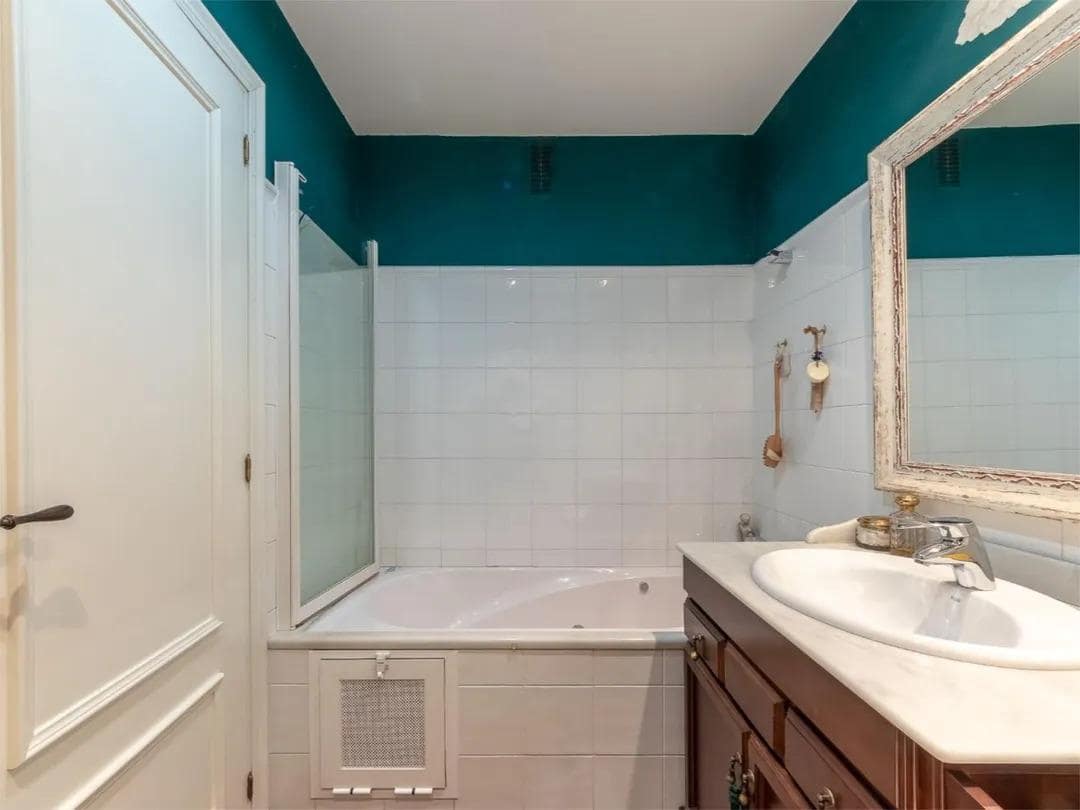 3 quarto Apartamento para venda em Bilbao com garagem - 721 000 € (Ref: 9896214)