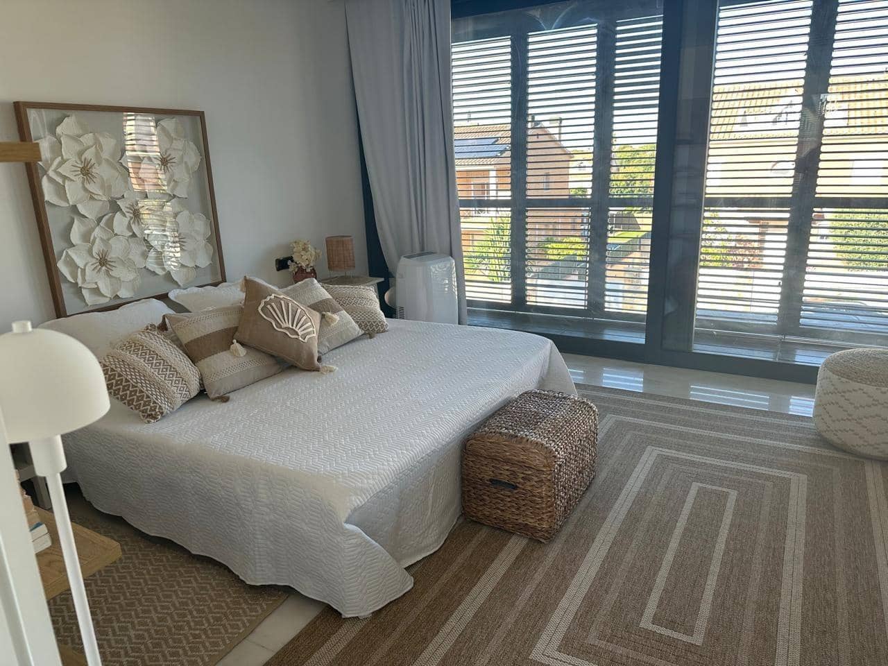 8 bedroom Villa for sale in El Vendrell with pool garage - € 6,000,000 (Ref: 9896215)