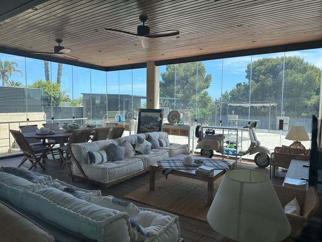 7 soverom Villa til salgs i El Vendrell med svømmebasseng garasje - € 6 000 000 (Ref: 9896215)