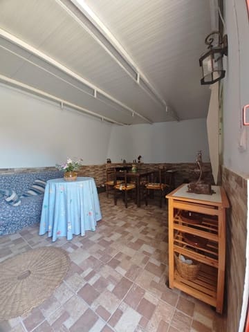 5 bedroom Villa for sale in Don Benito - € 350,000 (Ref: 9896216)