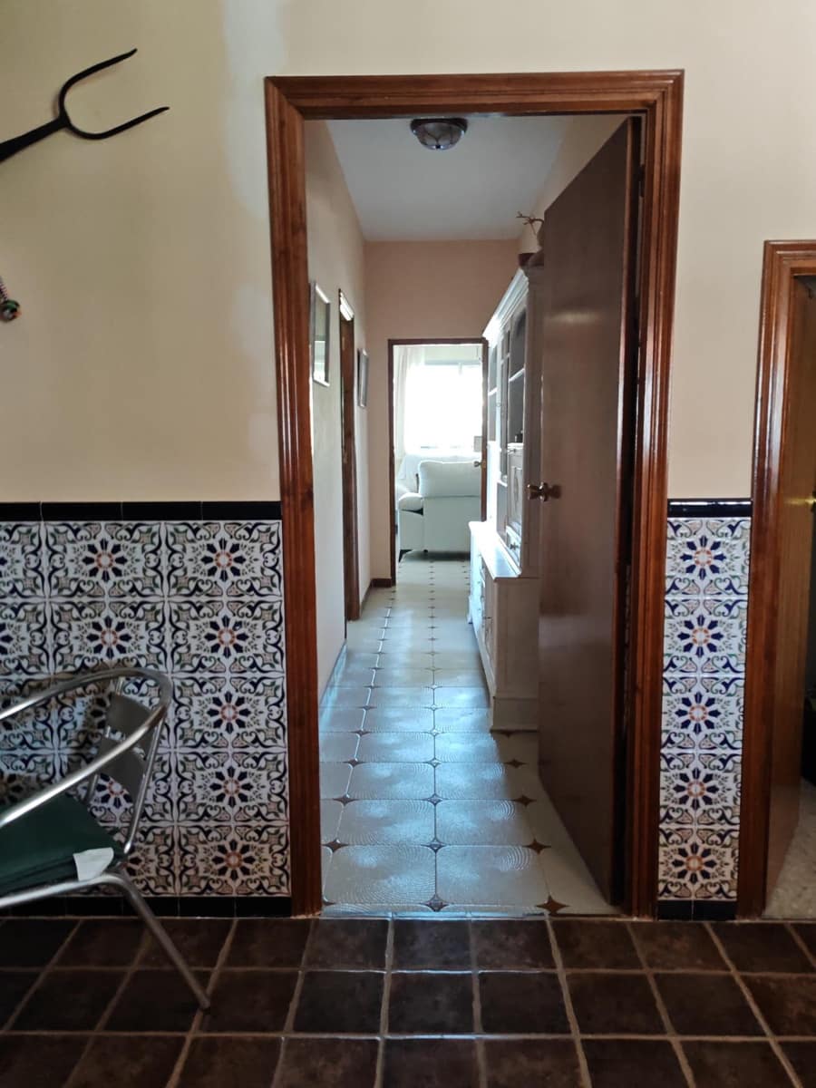 5 bedroom Villa for sale in Don Benito with pool - € 350,000 (Ref: 9896216)