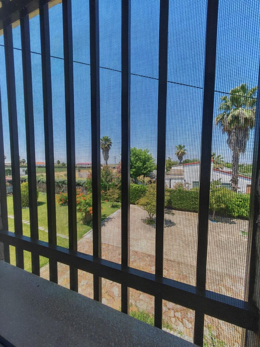 5 bedroom Villa for sale in Don Benito with pool - € 350,000 (Ref: 9896216)