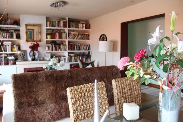 2 Zimmer Wohnung zu verkaufen in Santander mit Garage - 289.000 € (Ref: 9899018)