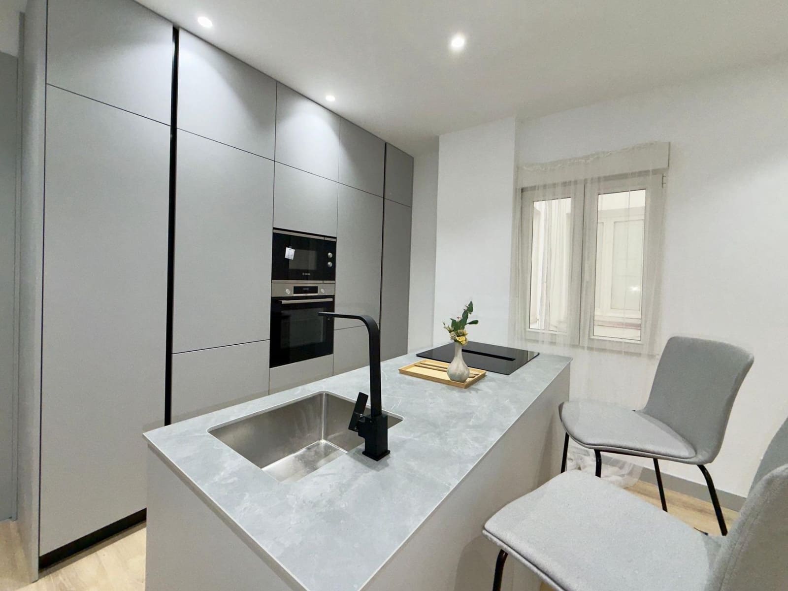 2 sovrum Lägenhet till salu i Madrid stad - 725 000 € (Ref: 9899019)