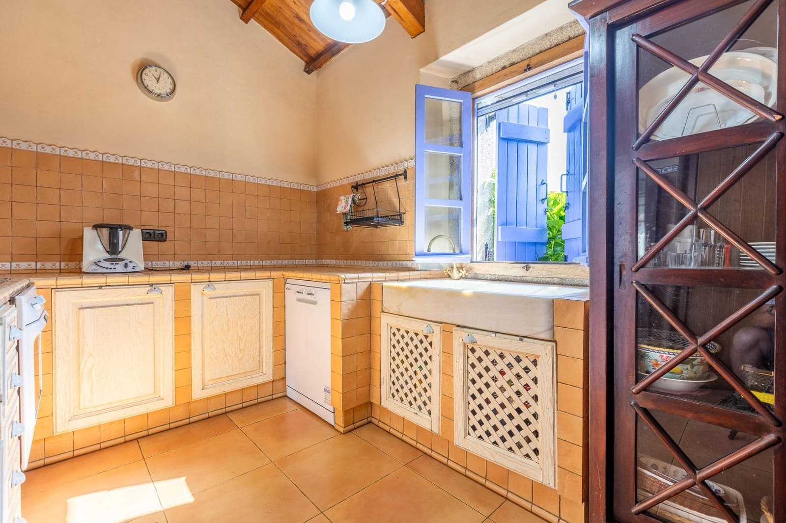 3 bedroom Villa for sale in O Pino with pool garage - € 550,000 (Ref: 9899020)