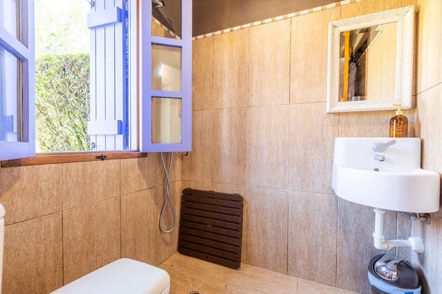 3 bedroom Villa for sale in O Pino with pool garage - € 550,000 (Ref: 9899020)