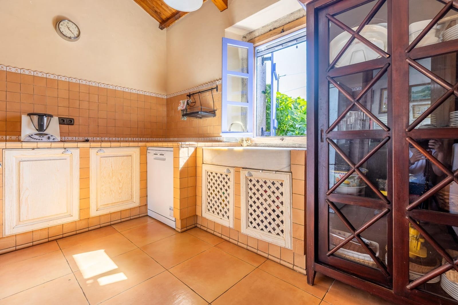 3 bedroom Villa for sale in O Pino with pool garage - € 550,000 (Ref: 9899020)