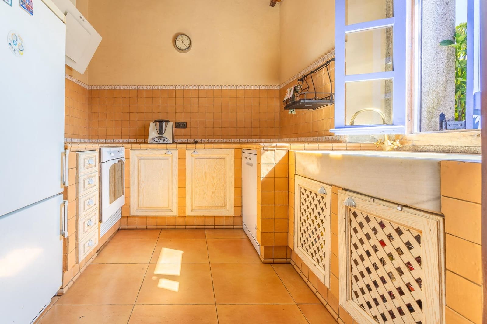 3 bedroom Villa for sale in O Pino with pool garage - € 550,000 (Ref: 9899020)