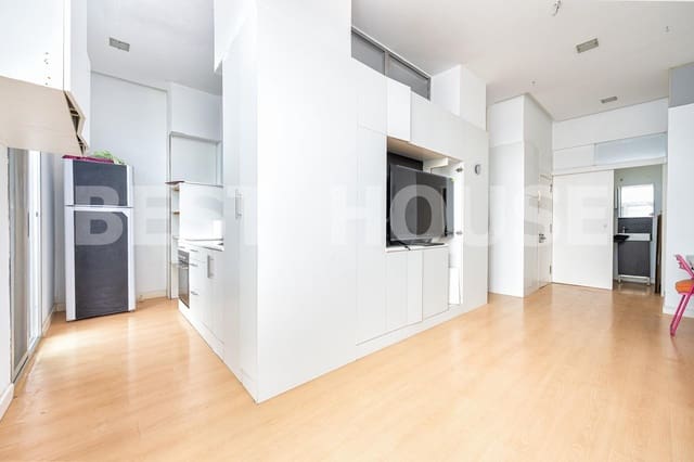 1 sovrum Takvåning till salu i Las Palmas de Gran Canaria - 235 000 € (Ref: 9899021)
