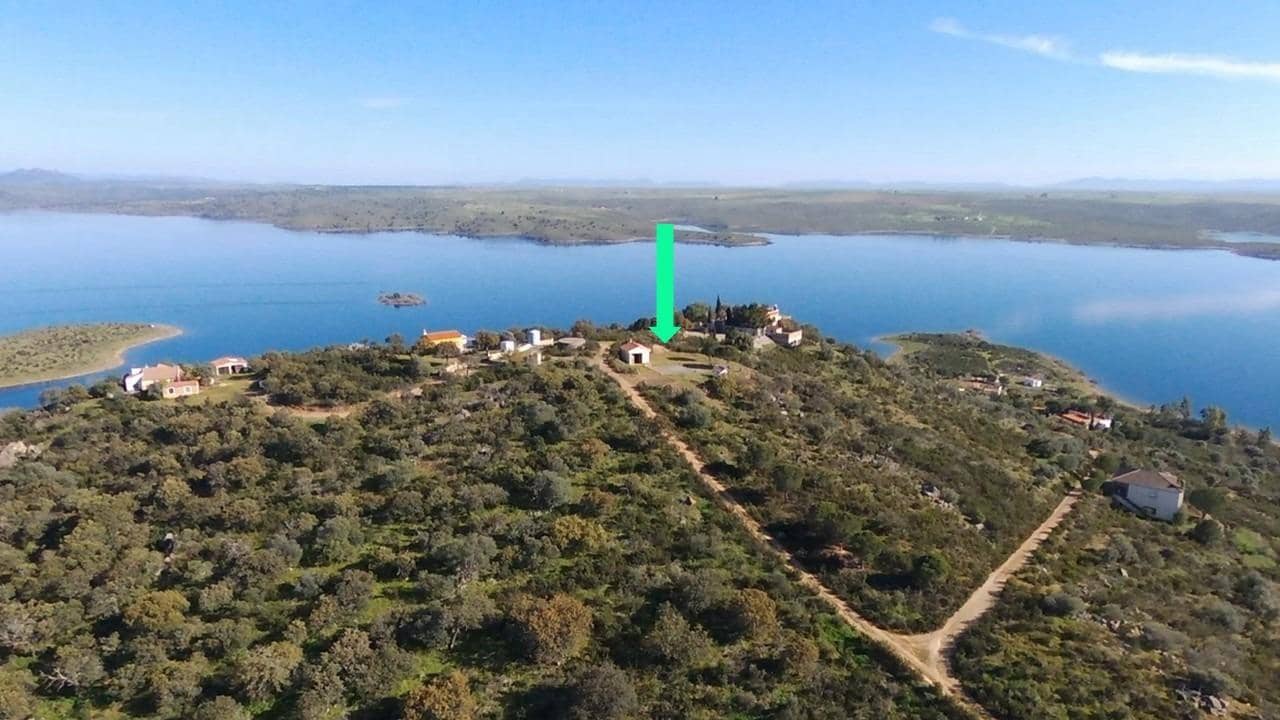 Chalet de 1 habitación en Navalvillar de Pela en venta - 69.000 € (Ref: 9903814)