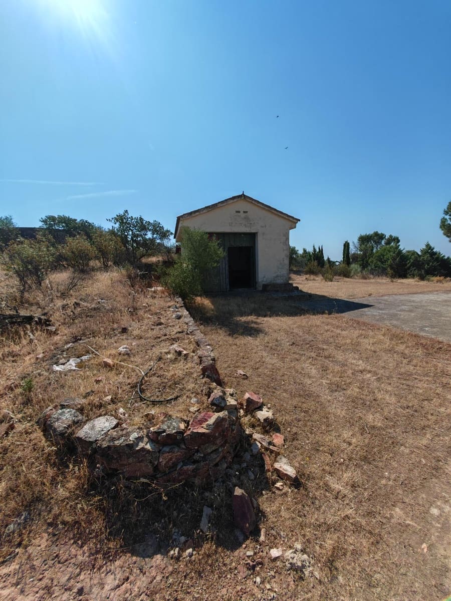 Chalet de 1 habitación en Navalvillar de Pela en venta - 69.000 € (Ref: 9903814)
