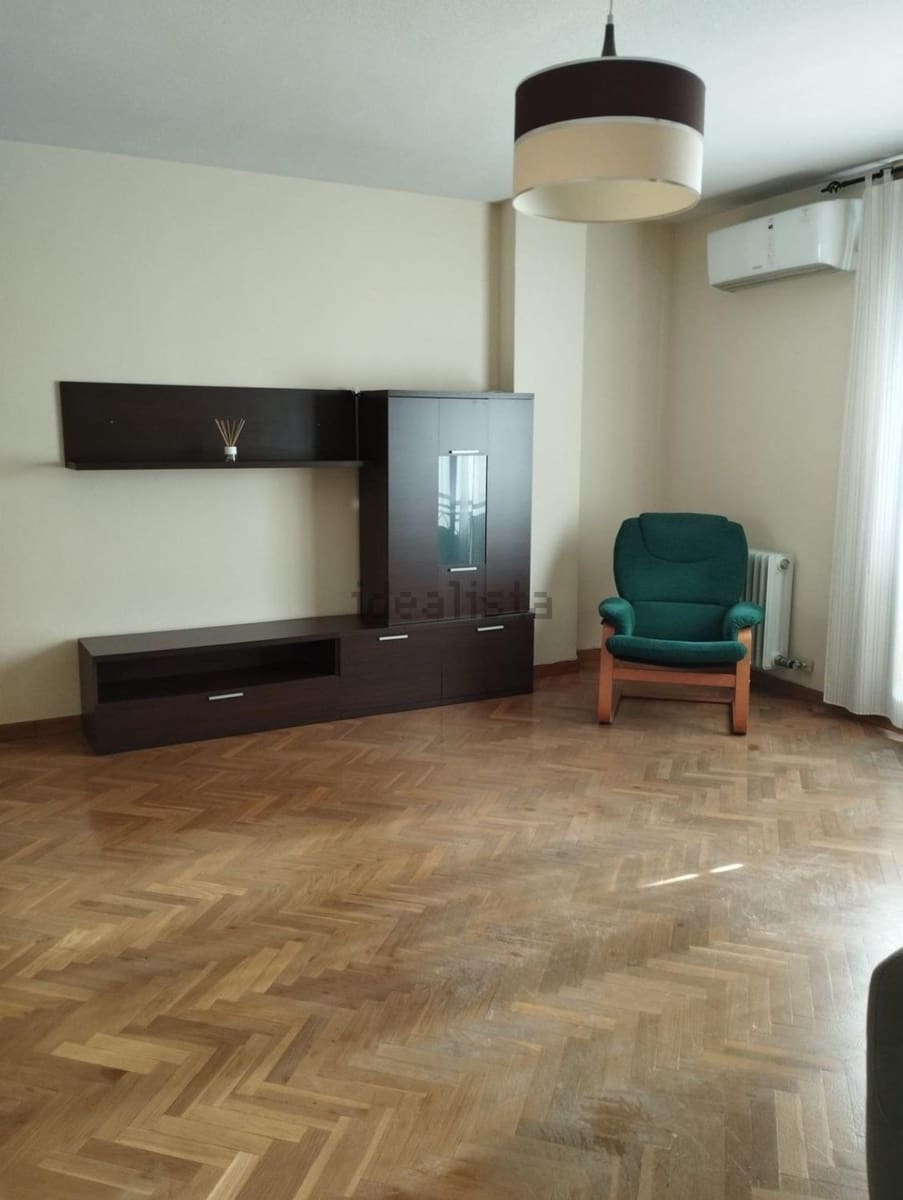 Piso de 2 habitaciones en Ciudad Real ciudad en venta con garaje - 175.000 € (Ref: 9903815)