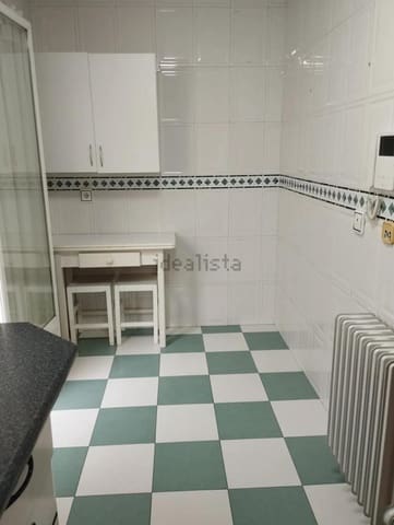 Piso de 2 habitaciones en Ciudad Real ciudad en venta con garaje - 175.000 € (Ref: 9903815)