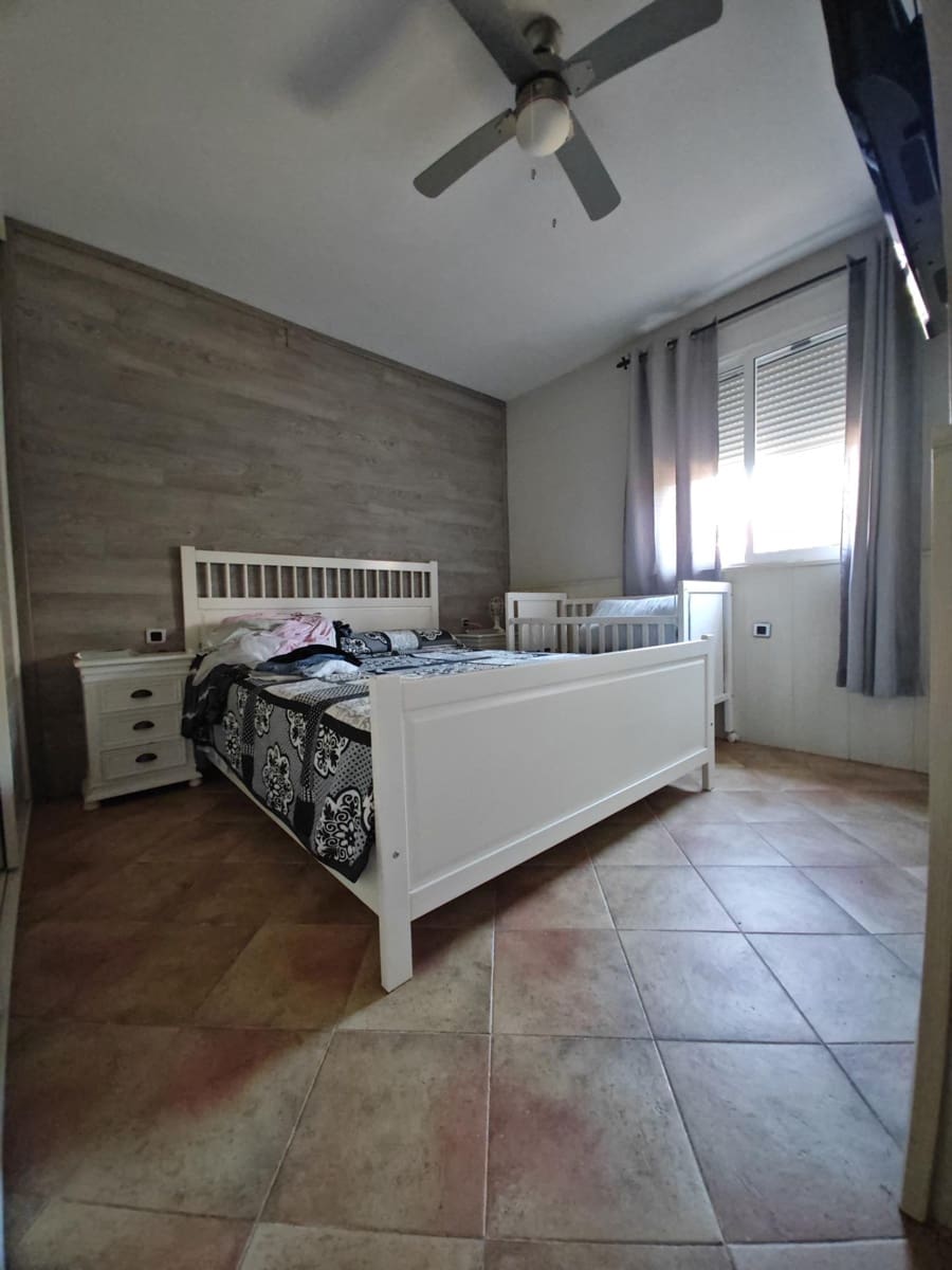 Chalet de 6 habitaciones en Villanueva de la Serena en venta con piscina garaje - 260.000 € (Ref: 9903816)