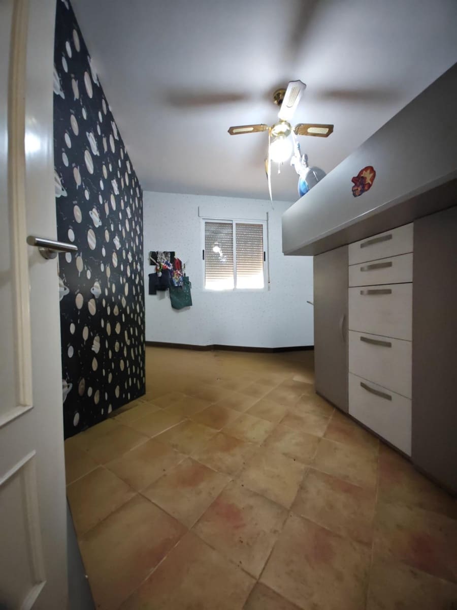 Chalet de 6 habitaciones en Villanueva de la Serena en venta con piscina garaje - 260.000 € (Ref: 9903816)