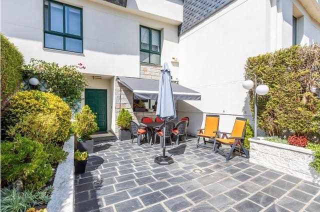 5 camera da letto Villetta a Schiera in vendita in A Coruña città - 565.000 € (Rif: 9908156)